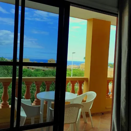 Elite Palace Playa Duque شقة